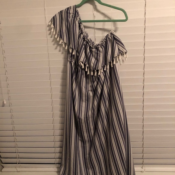 2 for 25- Isabel Maternity Off Shoulder Dress - Picture 2 of 4